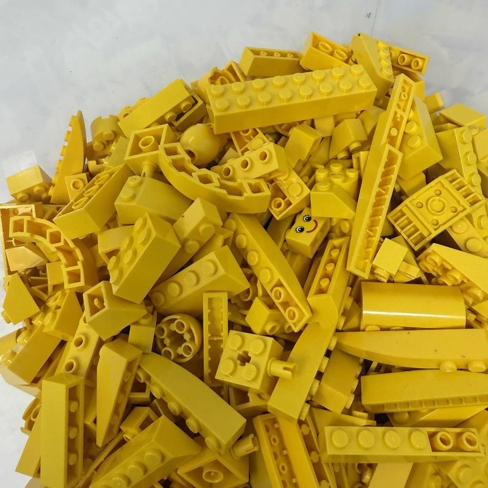 LEGO Yellow Bricks Plates & More Bulk Lot – 2lb 0.2oz‎ Bag Sorted by Color